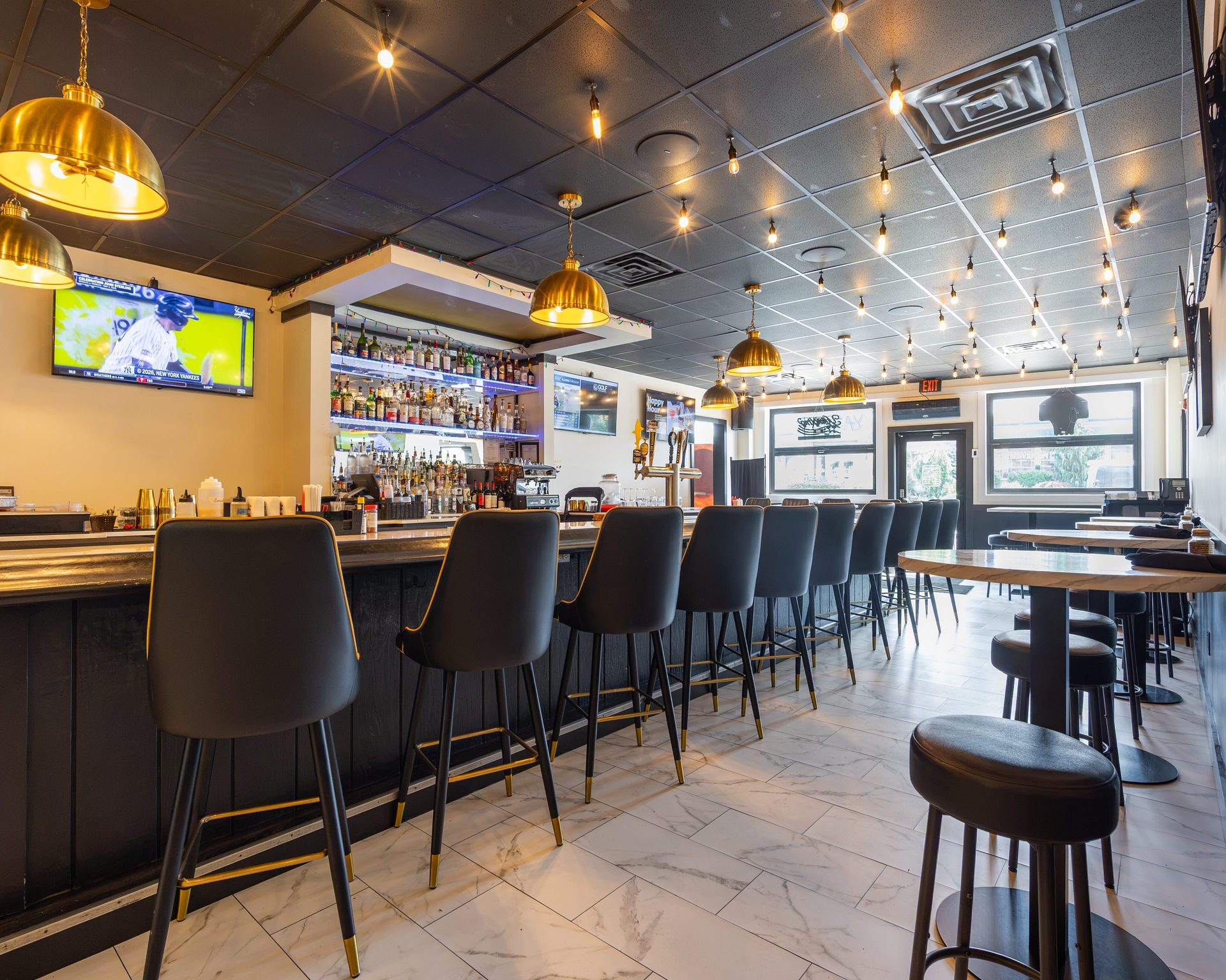 Your Kitchen and Cocktail Bar in Wantagh